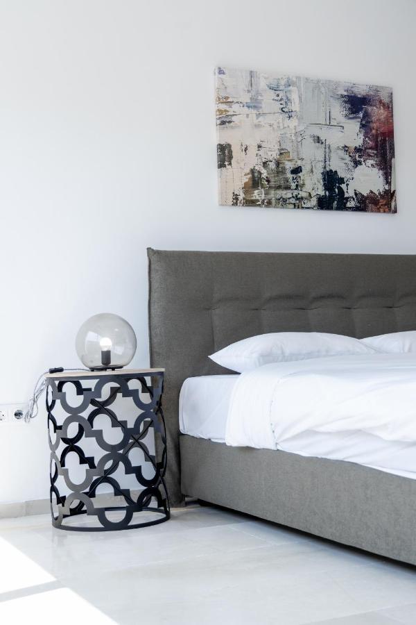 Hip And Fun Apt B Атина Екстериор снимка
